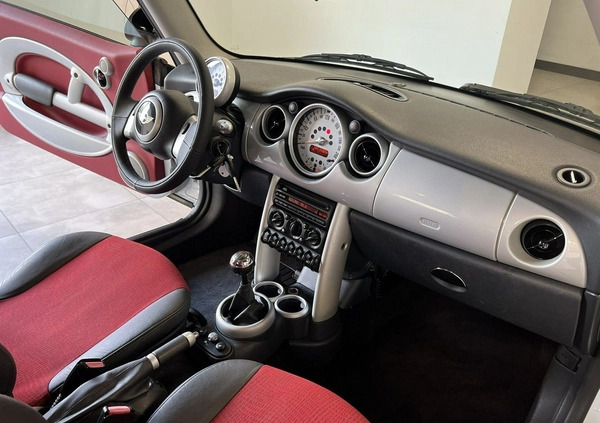 MINI Cooper S cena 17900 przebieg: 143000, rok produkcji 2004 z Kowary małe 596